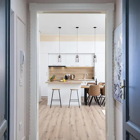 Grand Munz Lägenhet *