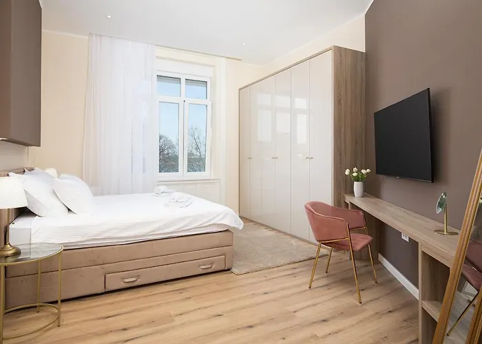 Grand Munz Apartman Pula