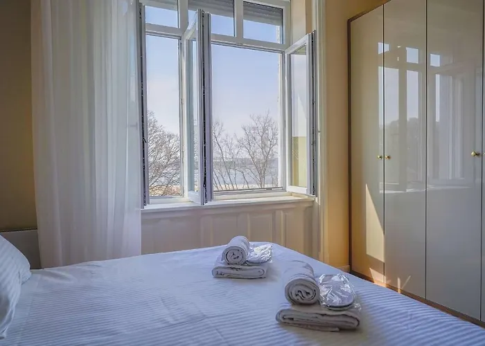 Grand Munz 公寓 普拉